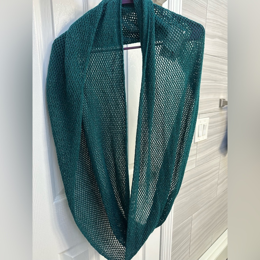 Infinity Scarf - Picture 2 of 2